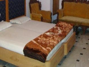 Rivera Palace Hotel 3*