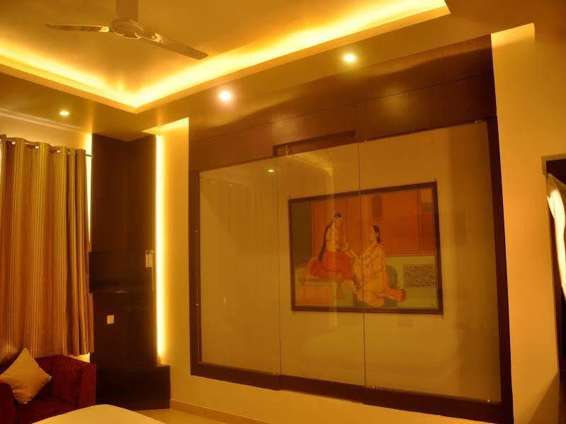 Rivera Palace Hotel 3*