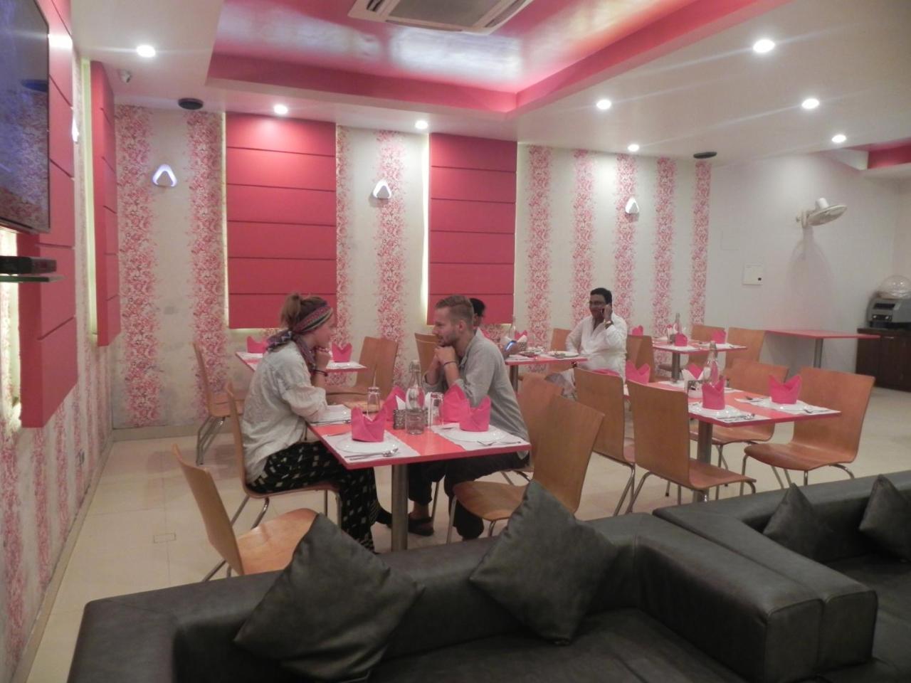 Rivera Palace Hotel Varanasi